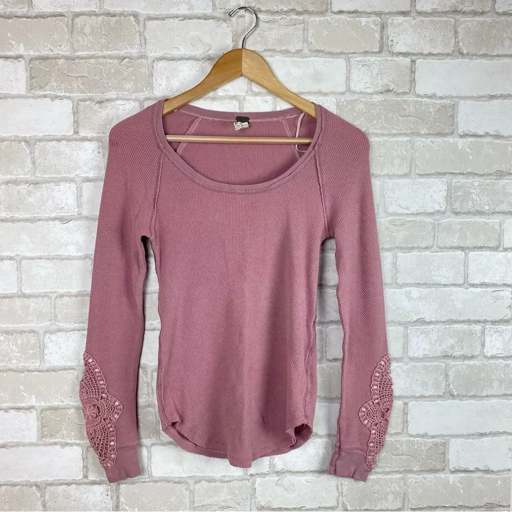 FP We The Free Synergy Cuff Thermal Pink Size M